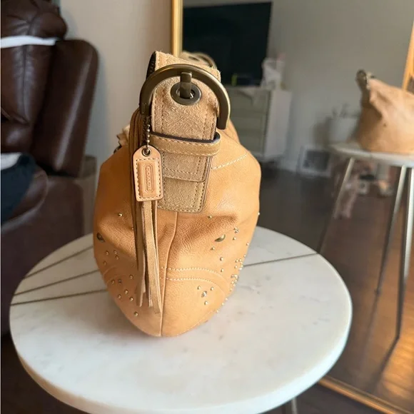 Coach Soho Hobo Vintage Tan Studded Crystal Shoulder Bag Suede Strap - Picture 4 of 9